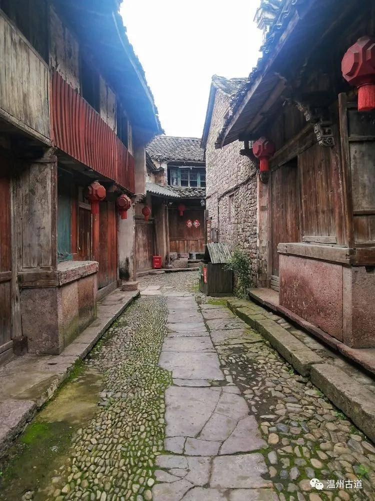 钢圈过线